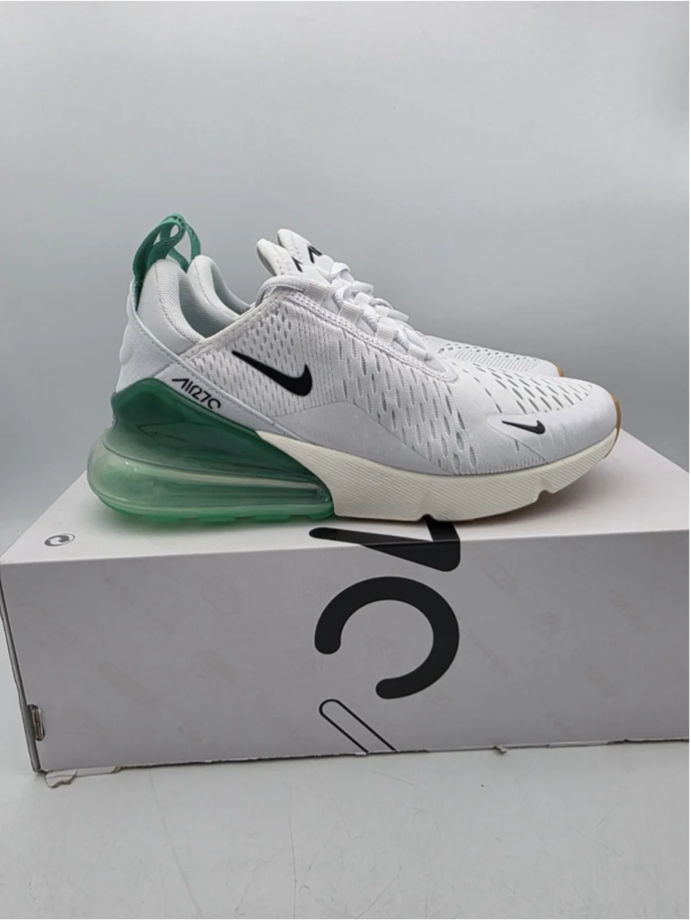 Women's Size 6.5 Nike Air Max 270 White Stadium Green Sneakers AH6789-125